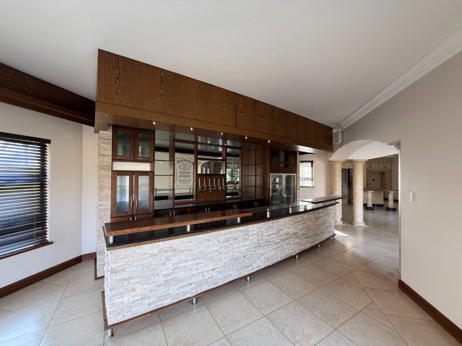 4 Bedroom Property for Sale in WestLake Country Safari Estate North West